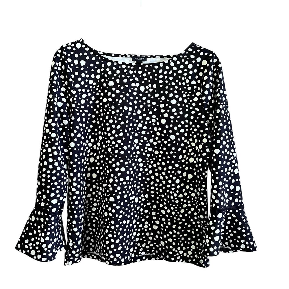 Ann Taylor Polka‎ Dot Black Long Sleeve Top with Bell Sleeves Size Medium (L448)